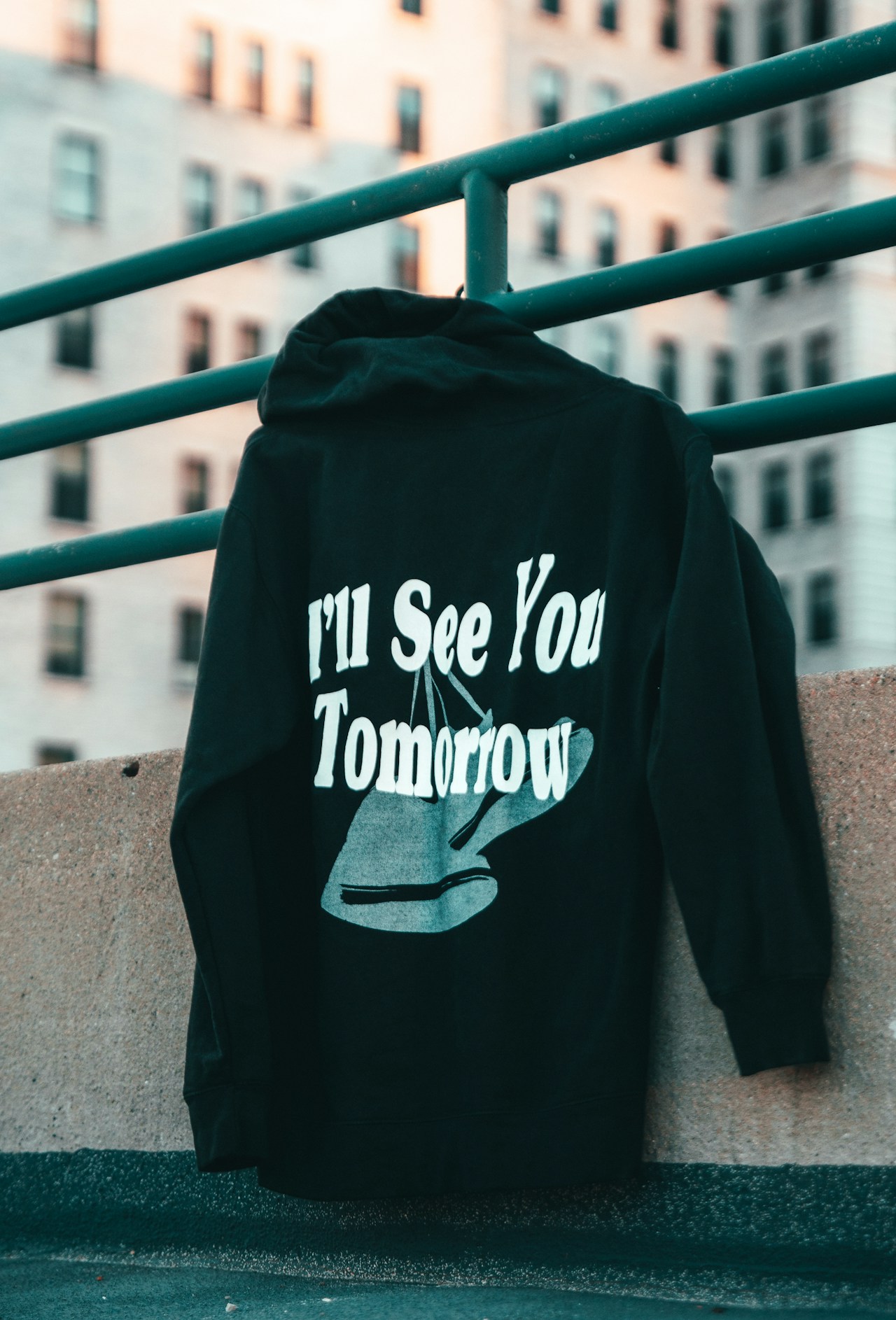 Hoodies Photo 1680292783974 A9a336c10366